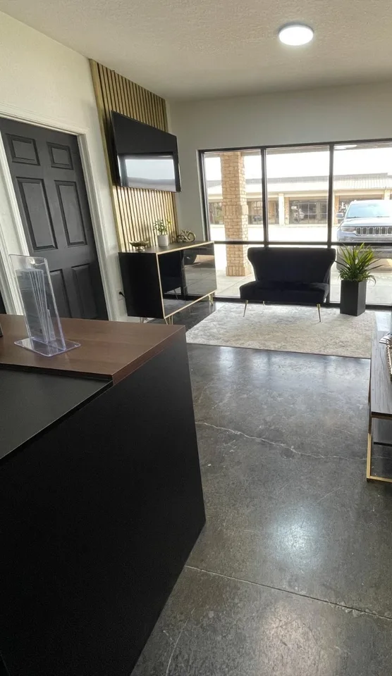 Reception desk and waiting area at Lux Lipo in Jonesboro